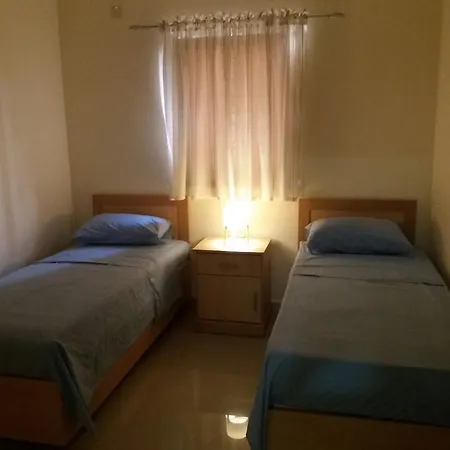 Cala Enza Suites Apartament