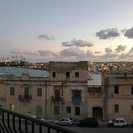 Cala Enza Suites Apartament Birżebbuġa