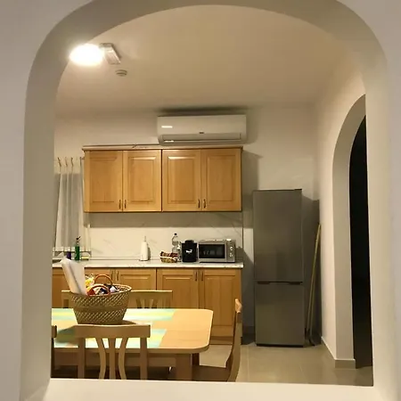 Cala Enza Suites *