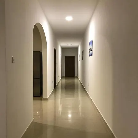 Cala Enza Suites Apartament