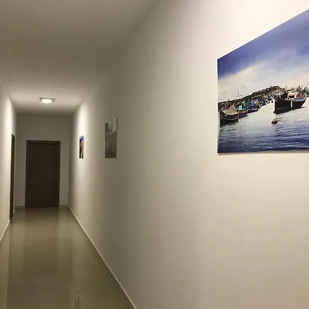 Cala Enza Suites